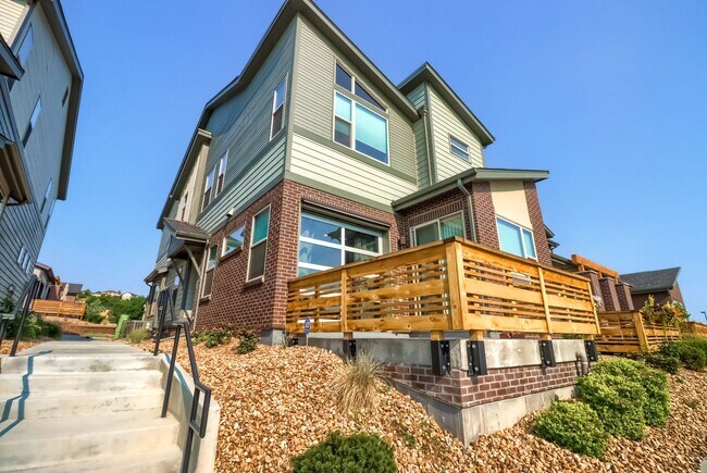 Building Photo - 12243 W Alameda Dr