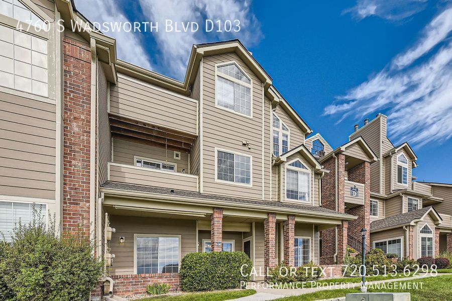 Foto principal - 4760 S Wadsworth Blvd