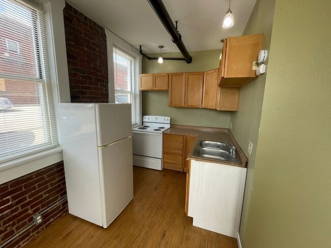 Interior Photo - Karlton Apartments