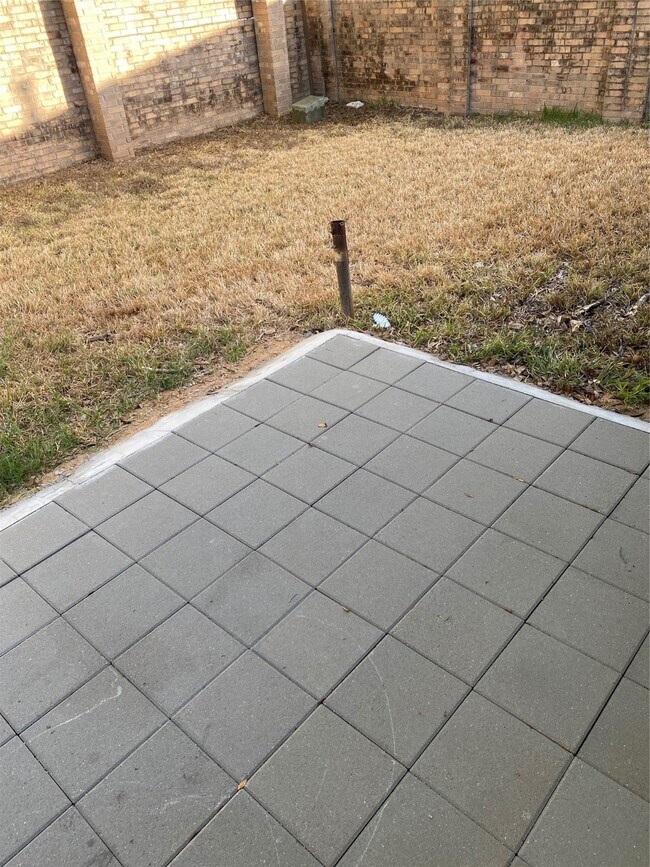 Foto del edificio - 2819 Colony Dr