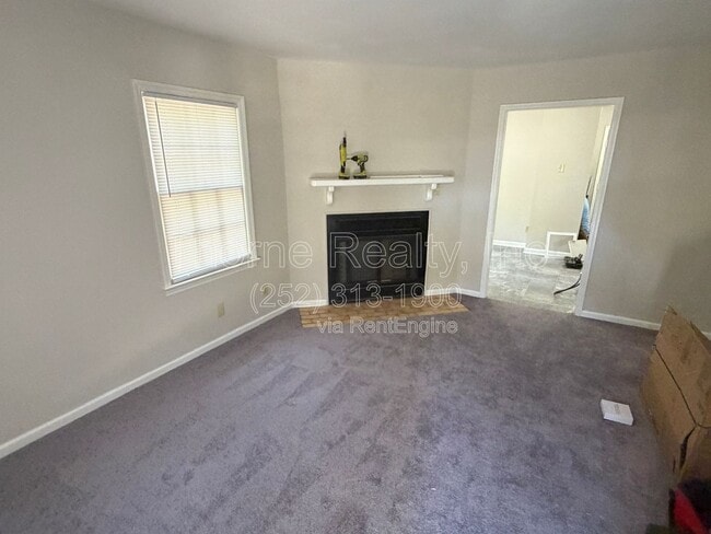 Foto del edificio - 2249 Sherwood Ave