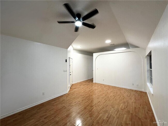 Foto del edificio - 19 N 47th St