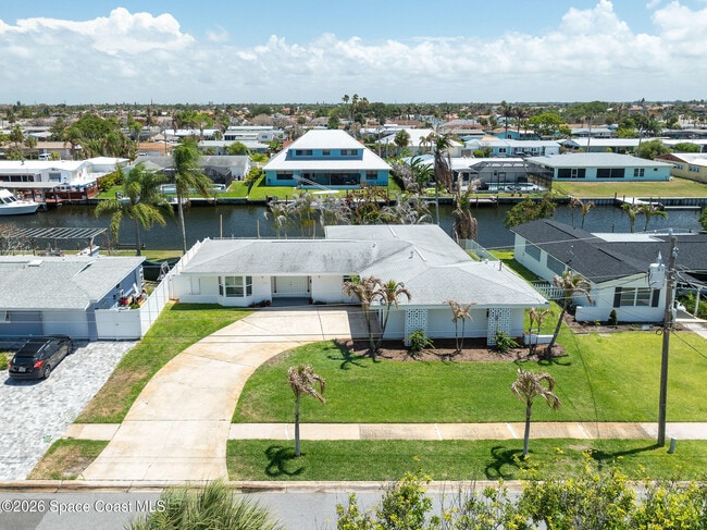 Foto del edificio - 458 Sandpiper Dr