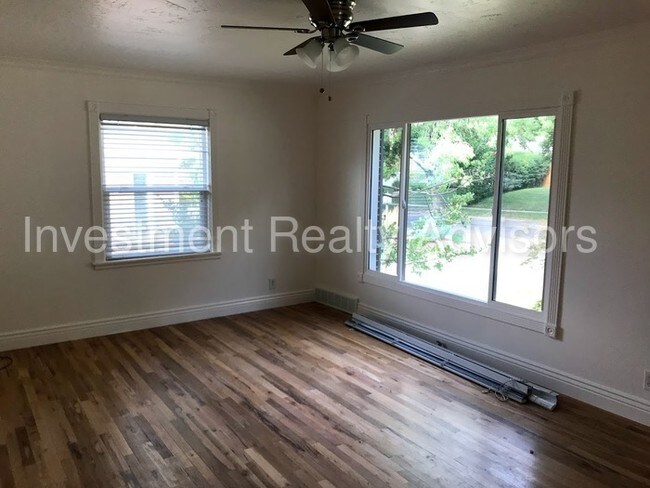 Foto del edificio - 1718 Downington Ave S