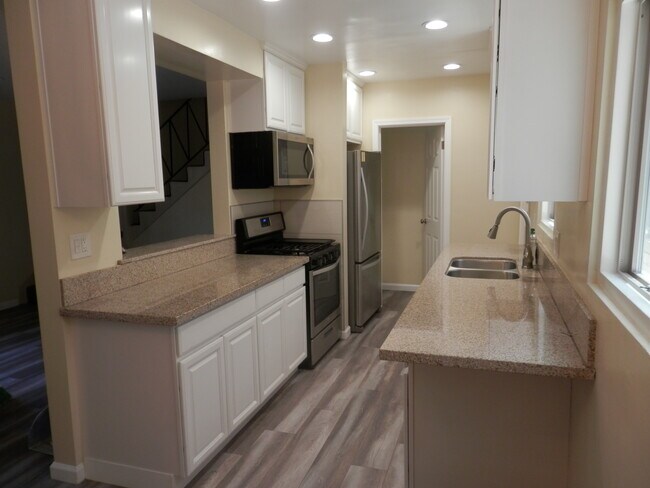 Foto del edificio - 11913 Culver Blvd