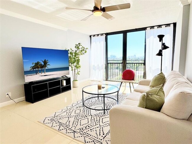 Foto del edificio - 2350 NE 14th Street Causeway