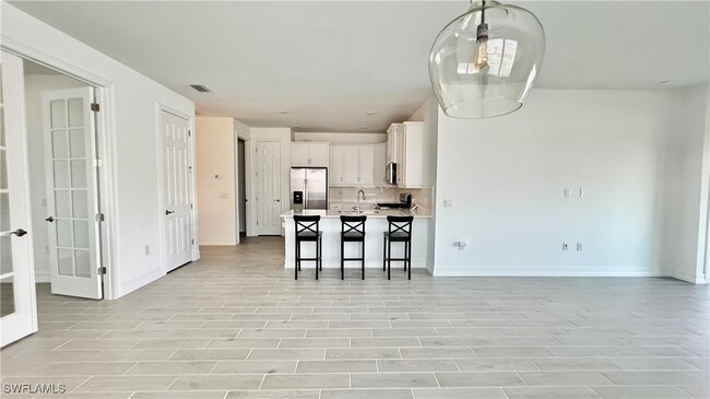 Building Photo - 43773 Sparrow Dr