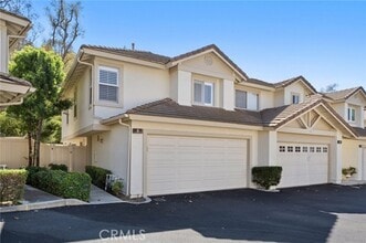 Building Photo - 5931 E Rocking Horse Way