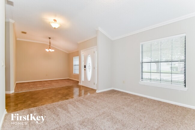 Building Photo - 3333 Horseshoe Trail Dr