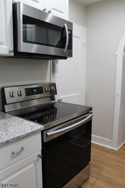 Foto del edificio - 920 Ridge Rd