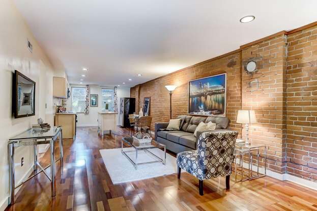 Foto del edificio - 2118 St James Ave