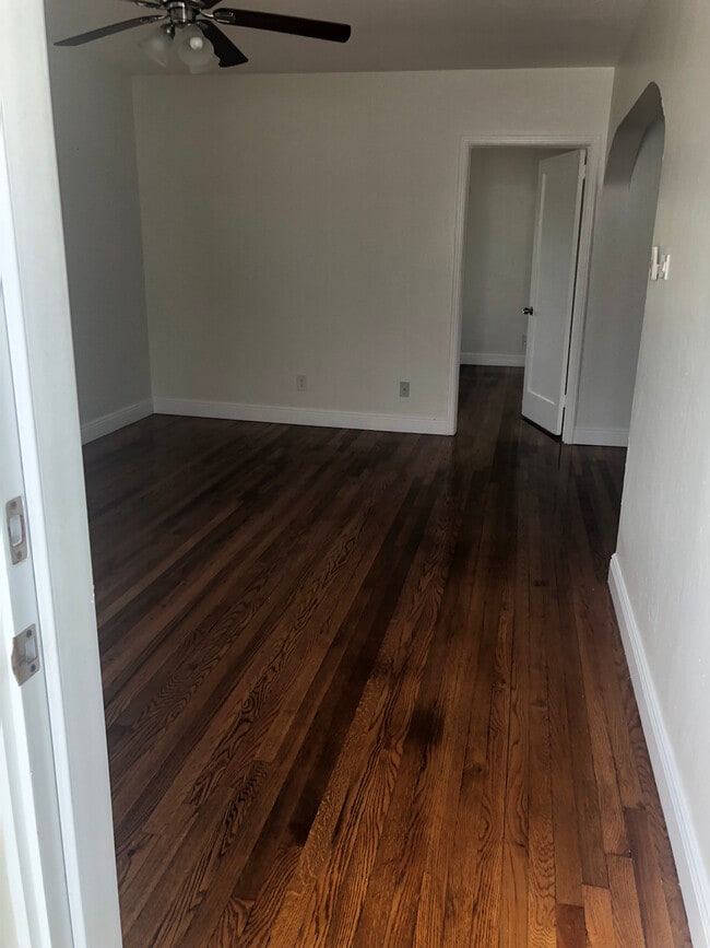 Foto del edificio - 3422 SW 15th St