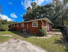 Building Photo - 3721 SW 17th Pl