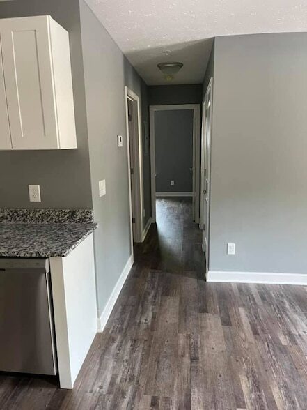 Foto del edificio - 130 S Main St