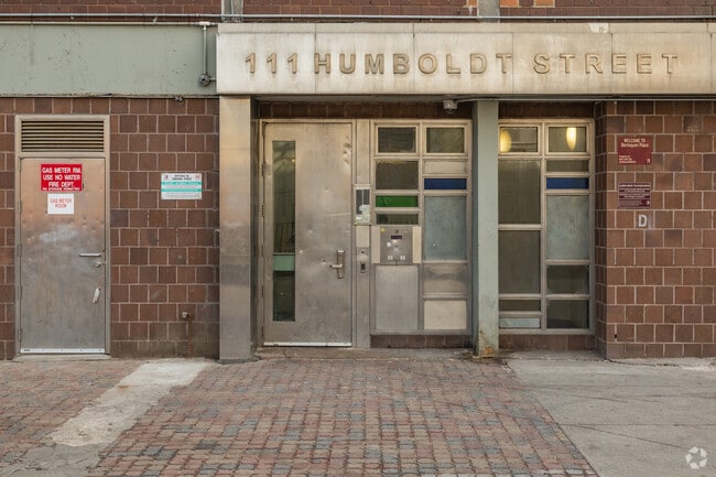 Building Photo - BORINQUEN PLAZA