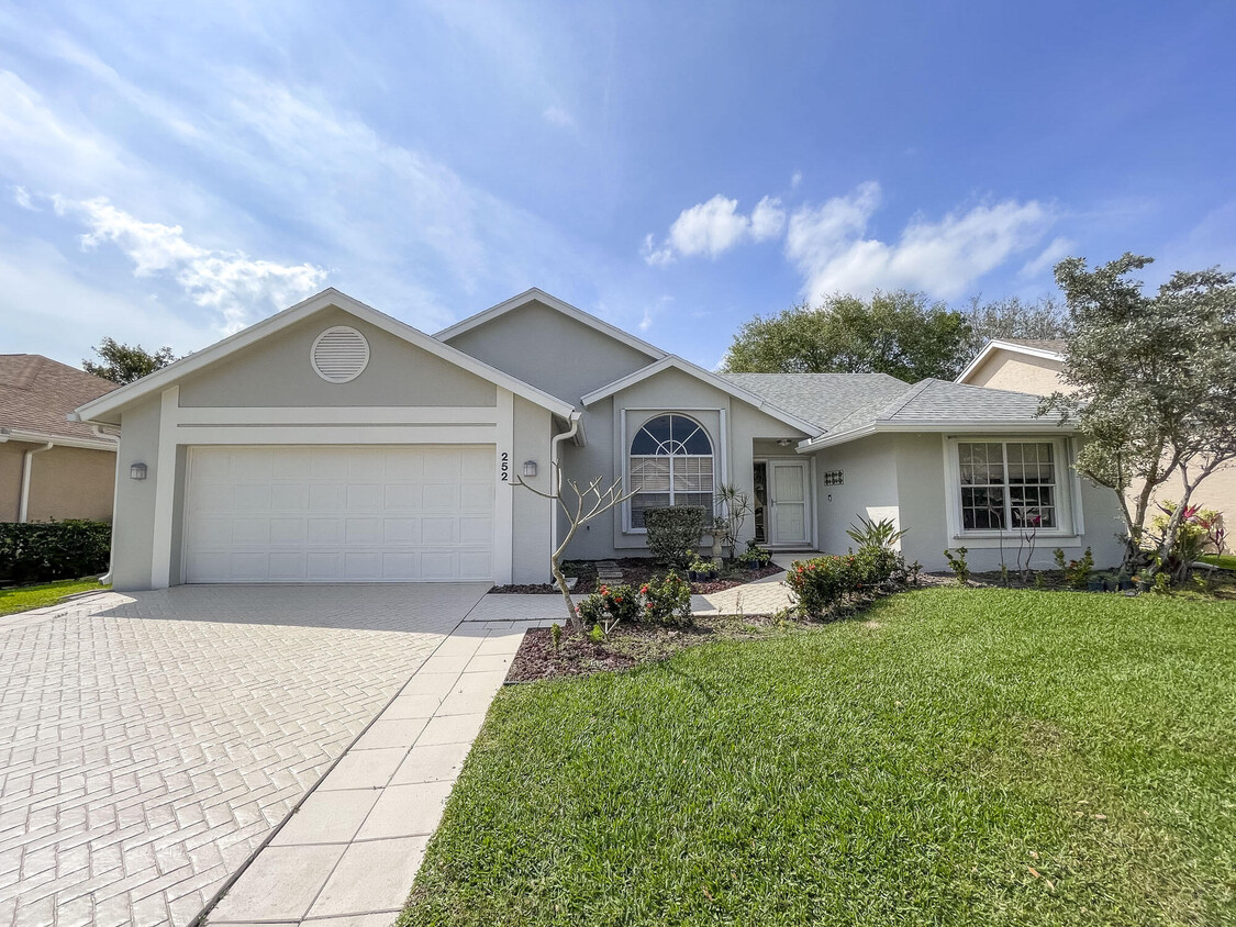 252 Moccasin Trail W, Jupiter, FL 33458 - House Rental in Jupiter, FL ...