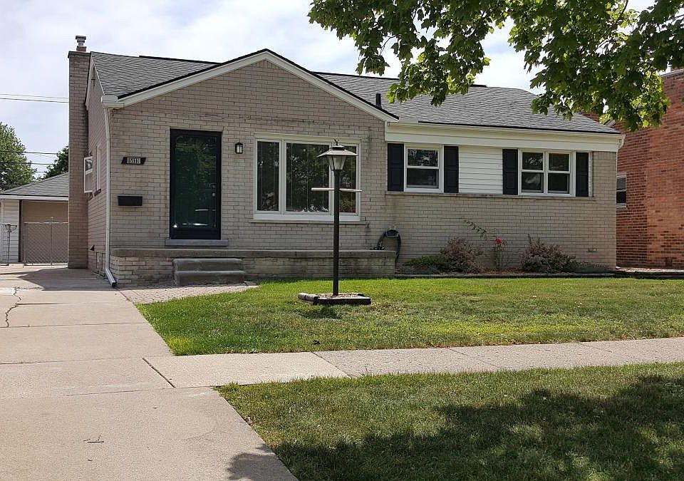 Primary Photo - 15633 Cameron St,Southgate, MI 48195