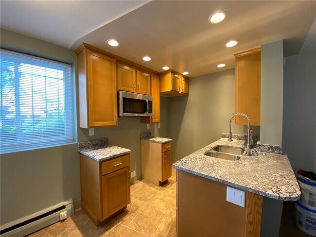 Foto del edificio - 2637 Pleasant Ave