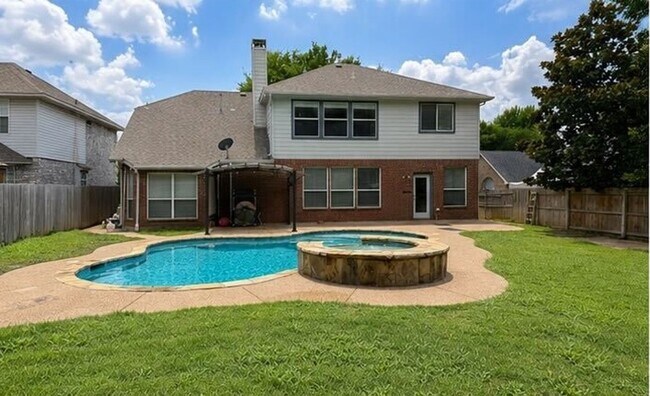 Building Photo - 5BR Fannin Farms Home with Dual Master Suites & Pool