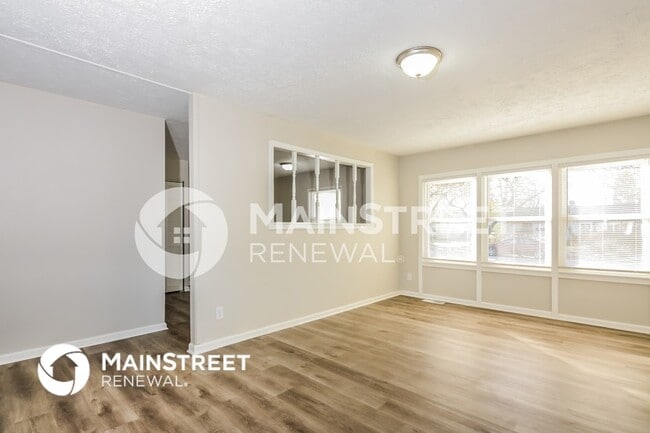 Building Photo - 4953 W Deborah St