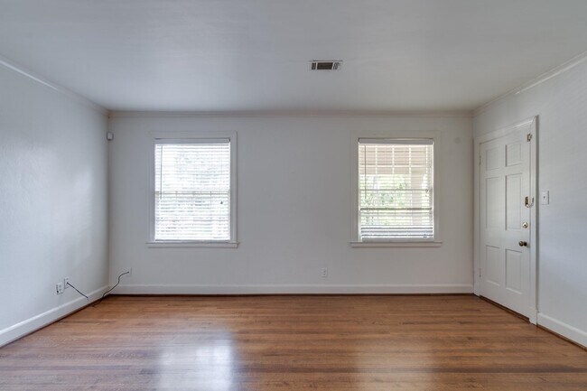 Foto del edificio - 1885 Peabody Ave