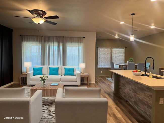 Foto del edificio - Meridian 4 bedroom 3.5 home ready for move...