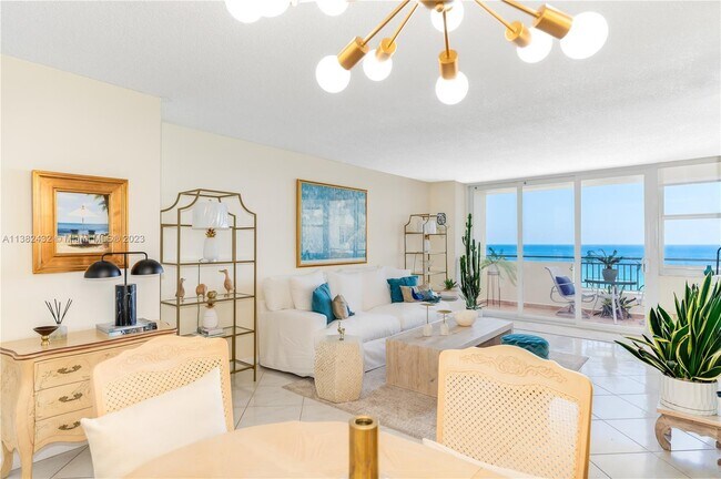 Foto del edificio - 3180 S Ocean Dr