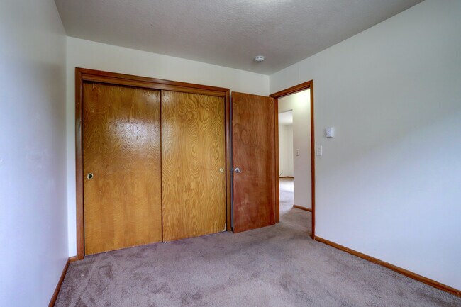 Foto del edificio - Silver Creek Apartments
