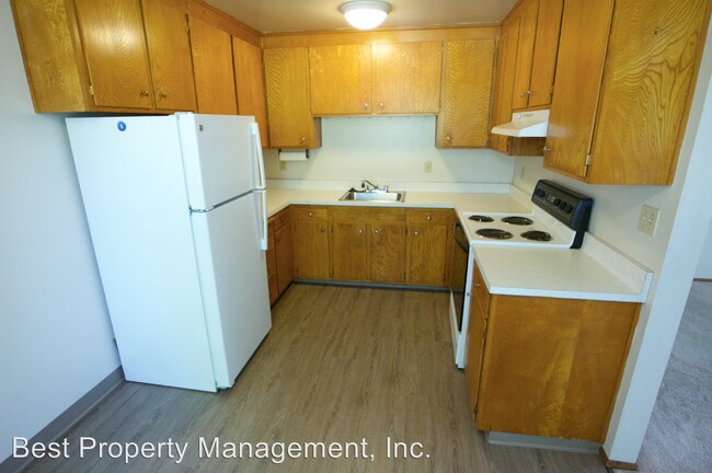 Building Photo - 2 br, 2 bath House - 20444 Stanton Ave. #7