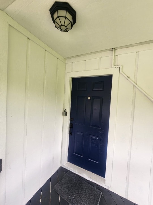 Building Photo - 431 Geneva Dr