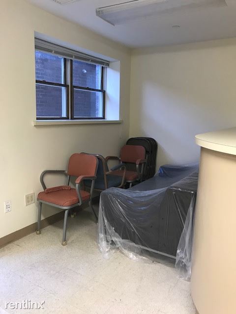 Foto del edificio - Room for Rent, 0.5 bath  - 7506 16th Ave