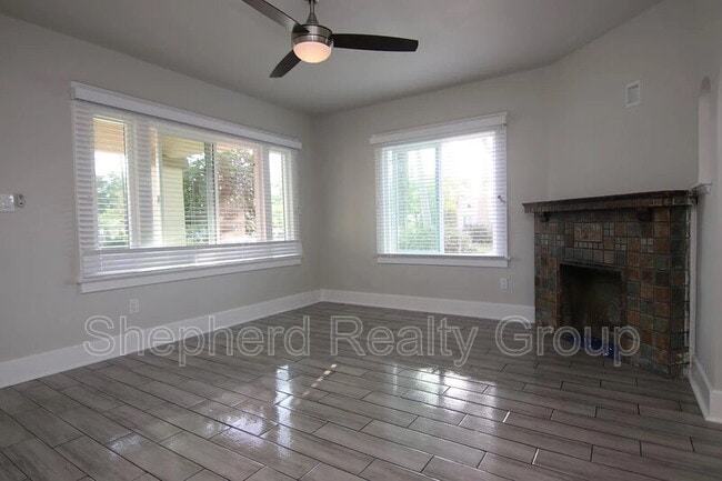Building Photo - 3993 3rd St