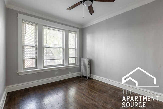 Foto del edificio - 1226 W Rosemont Ave