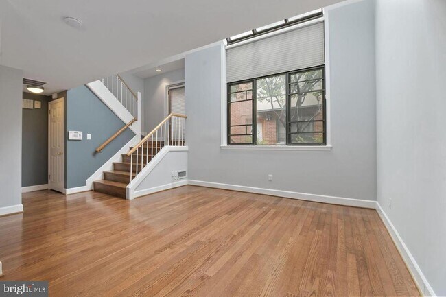 Foto del edificio - 1080 Wisconsin Ave NW