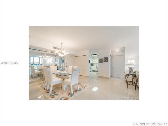 Building Photo - 3530 Mystic Pointe Dr
