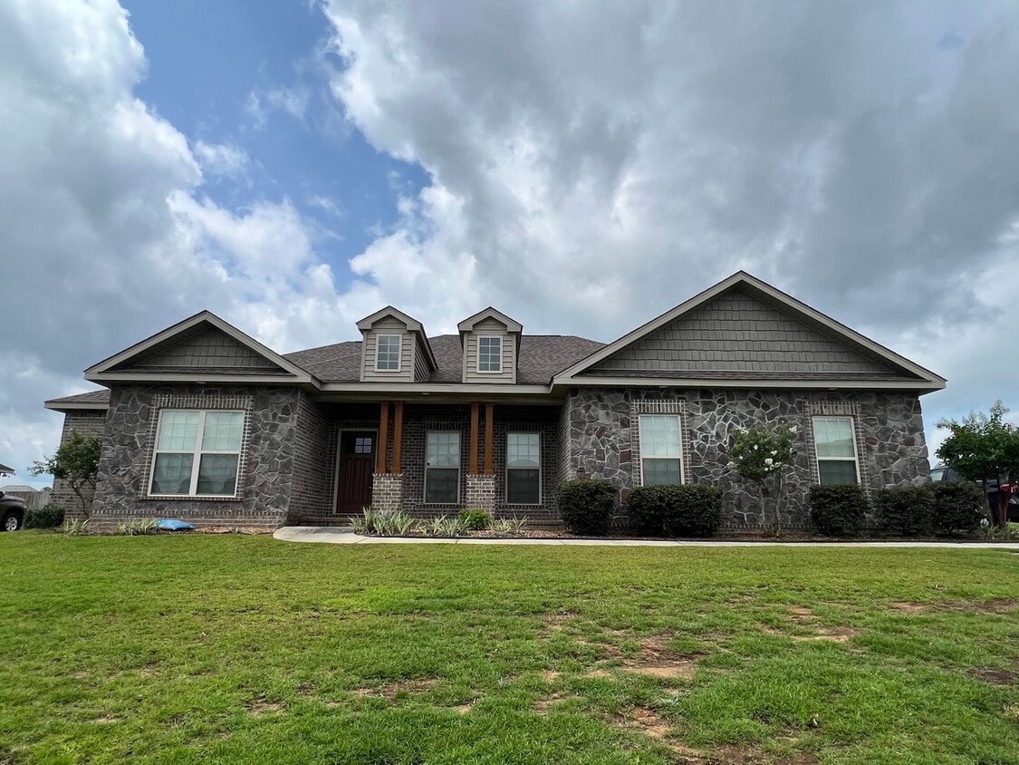 Primary Photo - The Ridge Subdivision!