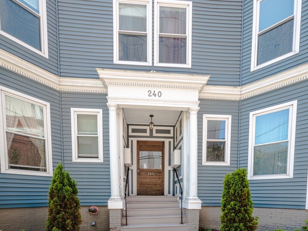 240 Franklin St Unit 7, Cambridge, MA 02139 Condo for Rent in