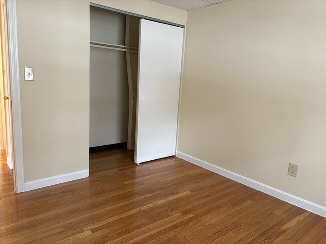 Photo - 1731 Highland Apartment