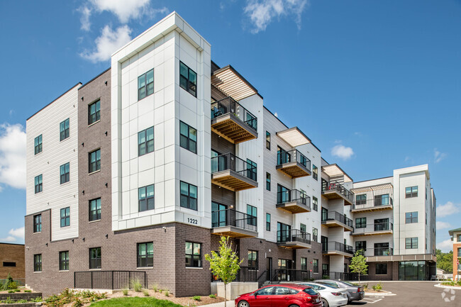 Building Photo - The Oscar Senior Apartments