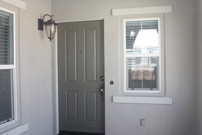 Front Door - 2027 Bayporte Way