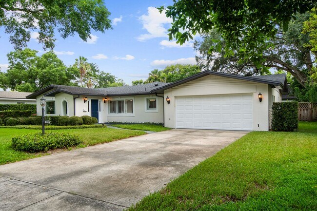 Foto del edificio - Renovated Winter Park 32789 Home for Lease