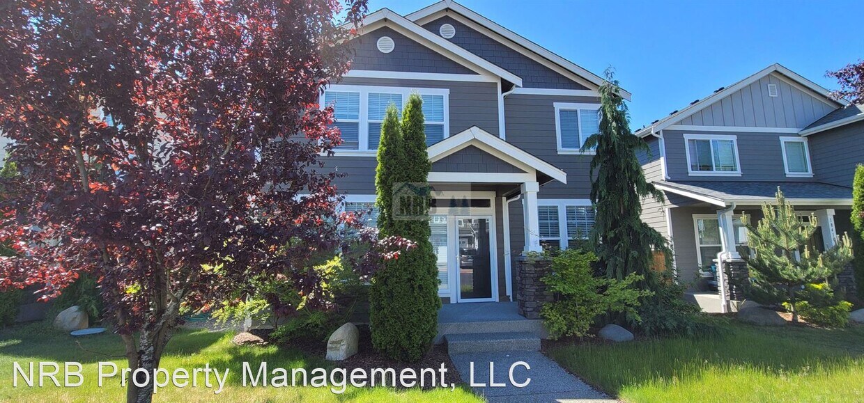 5 br, 2.5 bath House 18422 97th Ave Ct E House Rental in Puyallup