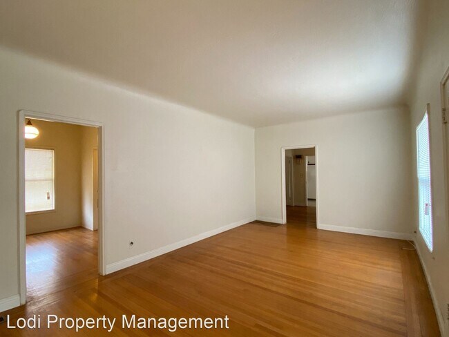 Building Photo - 3 br, 2 bath House - 345 Taylor Road