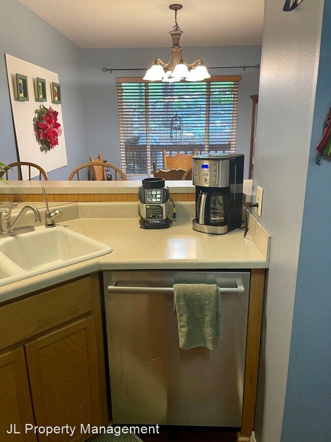 Foto del edificio - 3 br, 3.5 bath House - 1913 Tracy Lane