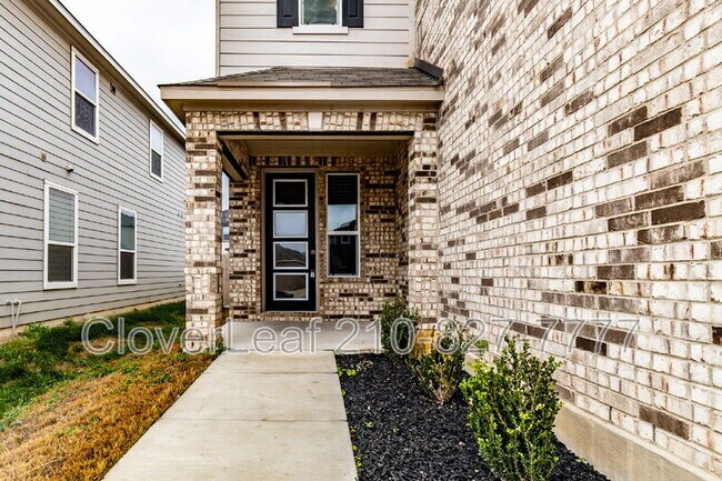 Foto del edificio - 9522 Reinhartz Wy