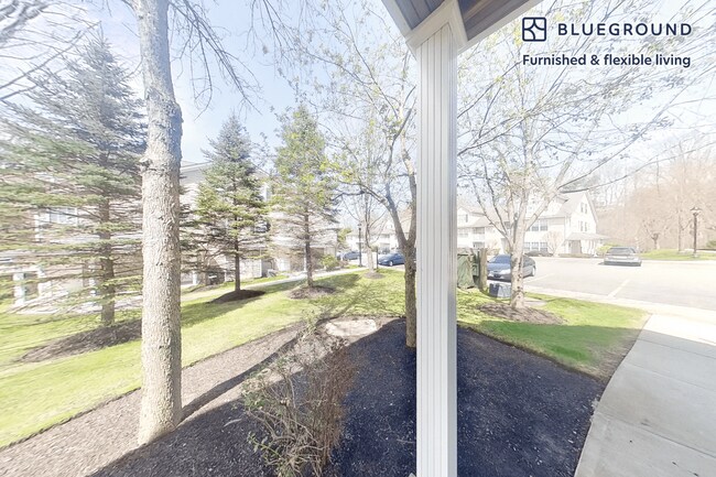 Building Photo - 200 Avalon Dr