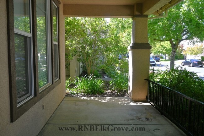 Foto del edificio - Resident Benefit Package Property
