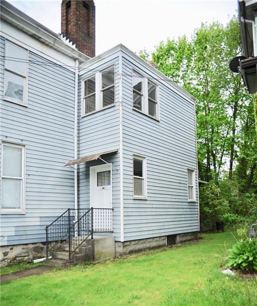 413 11th St, Beaver Falls, PA 15010 Room for Rent in Beaver Falls, PA