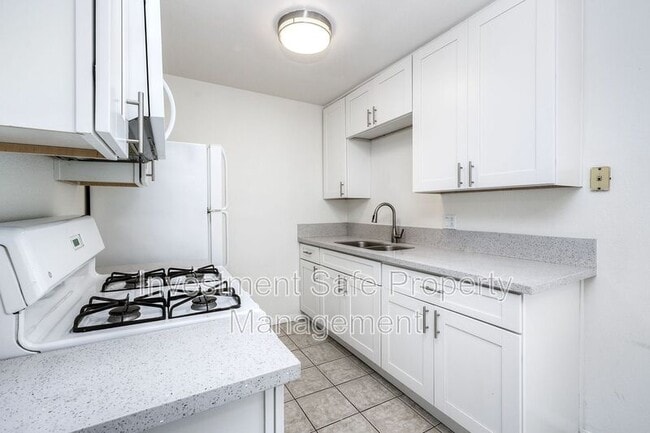 Building Photo - 9729 Winter Gdns Blvd