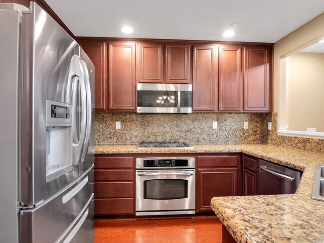 Foto del edificio - 16953 New Rochelle Way